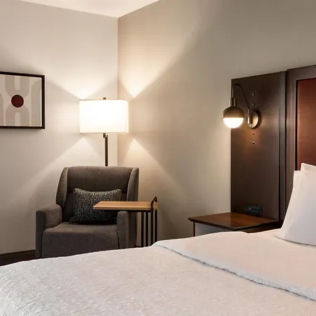 Hampton Inn Columbia-Downtown Historic District Exterior photo