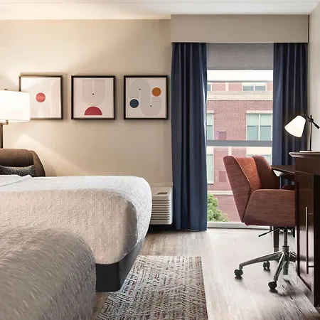 Hampton Inn Columbia-Downtown Historic District Exterior photo